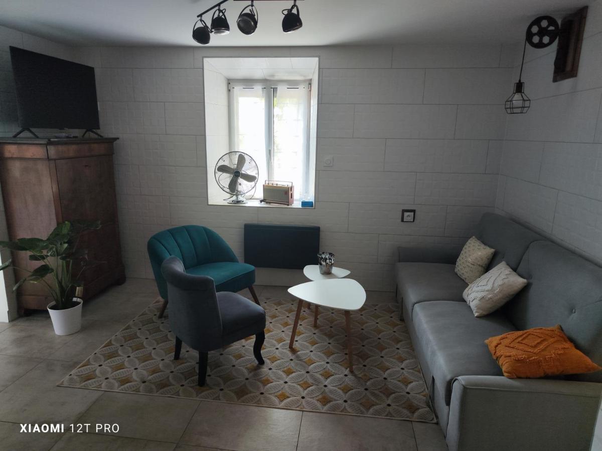 Appartement Renovee Dans Maison Ancienne Amancy Экстерьер фото